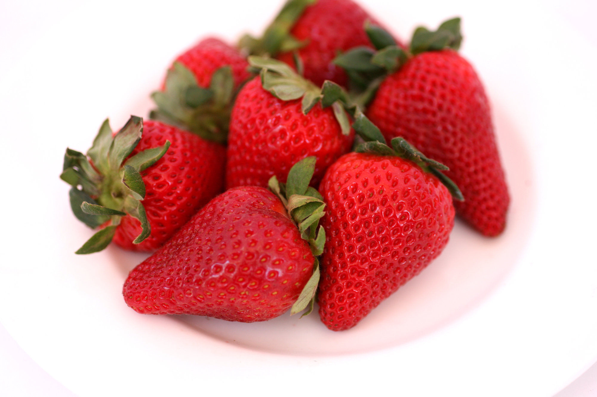 Berries — Strawberries - Nominal 500g/1 litre