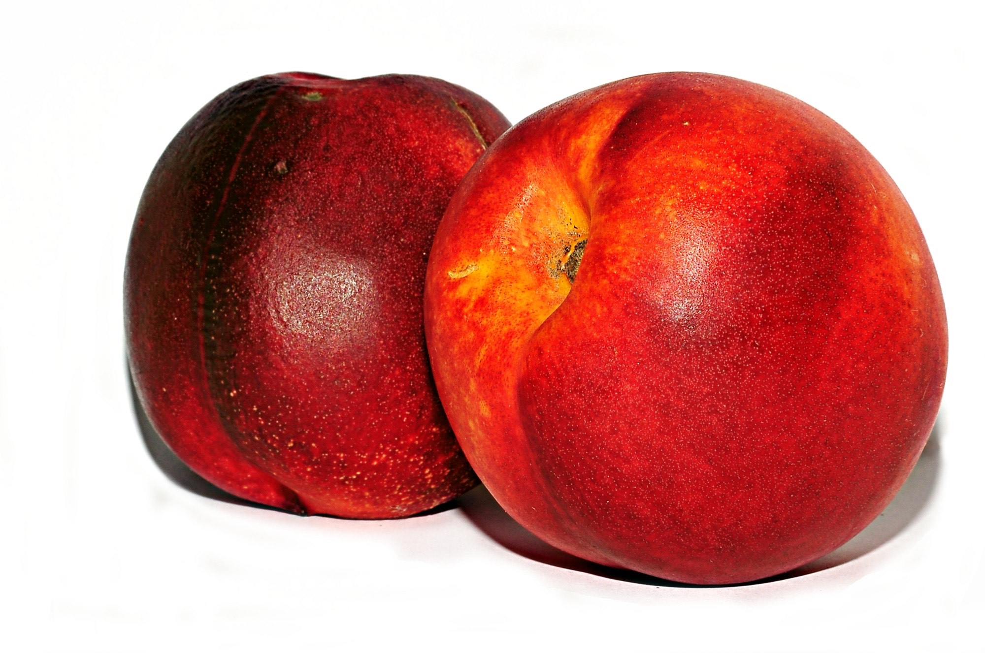 Nectarine — White Flesh, Tree Ripened, Ready-to-eat